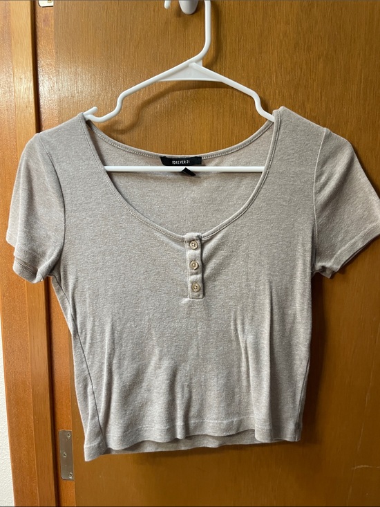 Forever 21 Tops - Forever 21 Heather Tan Short Sleeve Henley Crop Top